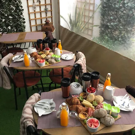 Merry's House לאגוּ‏ש