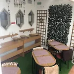 Merry's House 4* Lagos