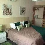 게스트하우스 Merry's House 4*