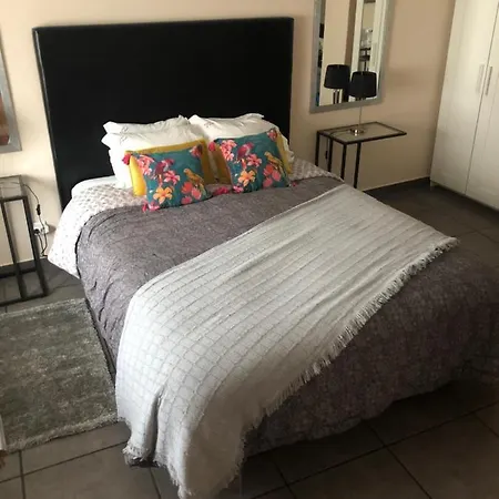 Merry's House Guest house Lagos