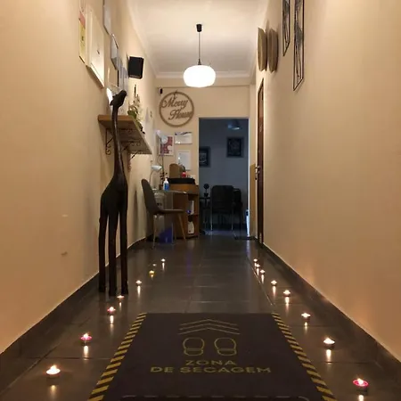 Merry's House Gasthof Lagos